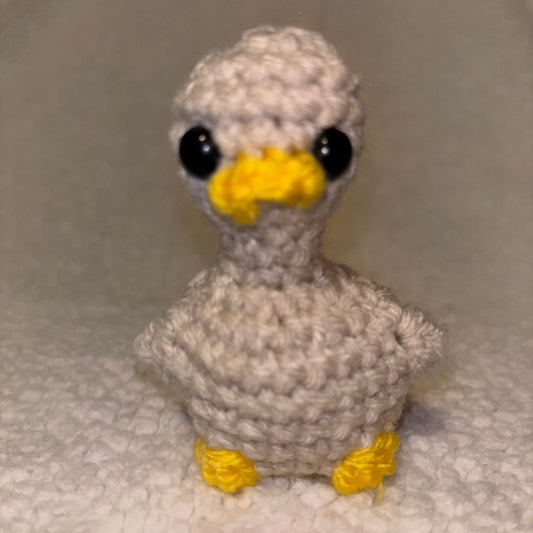 Handmade Mini Crochet Goose Plush – 3" Farm Friend 🚜