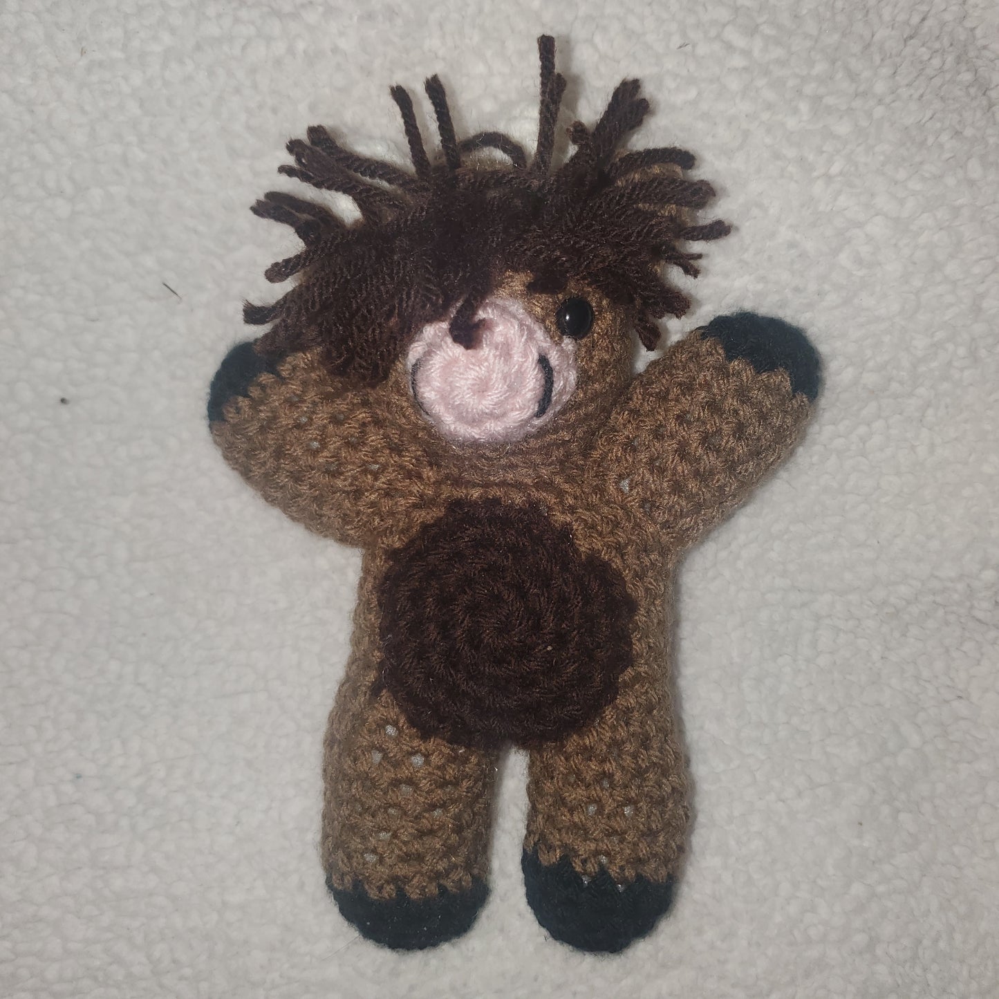 Handmade Highland Cow Plushie – 8" Crochet Farm Friend 🐮